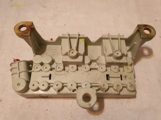 bontott BMW 5 E39 Biztosítéktábla Utastér