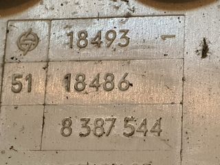 bontott BMW 5 E39 Biztosítéktábla Utastér