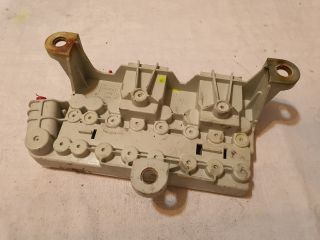 bontott BMW 5 E39 Biztosítéktábla Utastér