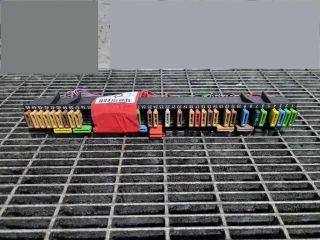 bontott BMW 5 E39 Biztosítéktábla Utastér