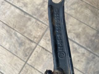 bontott BMW 5 E39 Csomagtérajtó Bal Zsanér