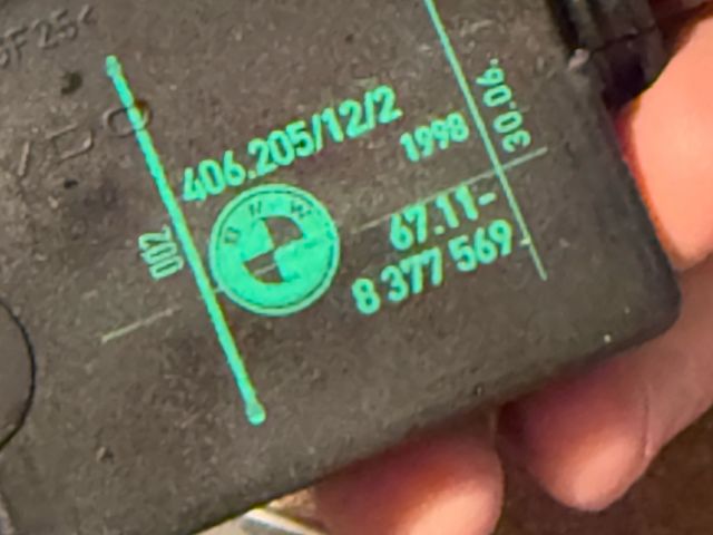 bontott BMW 5 E39 Csomagtérajtó Motor Elektronika