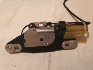 bontott BMW 5 E39 Csomagtérajtó Motor