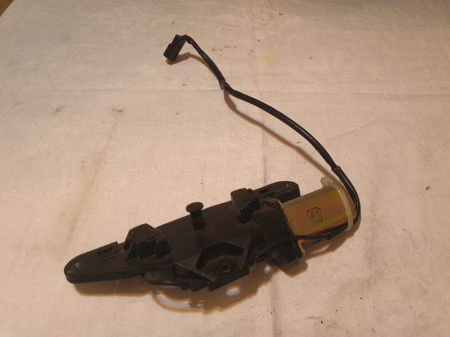 bontott BMW 5 E39 Csomagtérajtó Motor