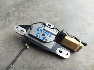 bontott BMW 5 E39 Csomagtérajtó Motor