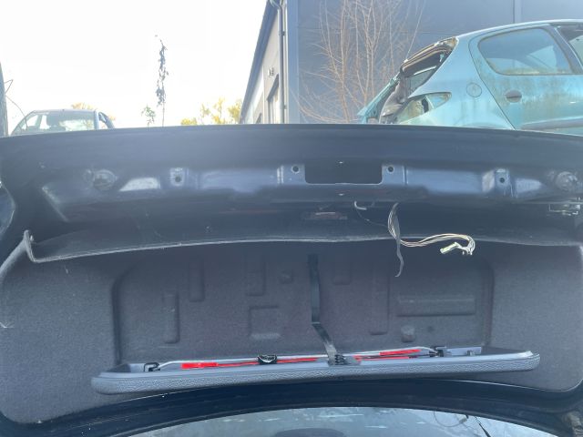 bontott BMW 5 E39 Csomagtérajtó (Üres lemez)