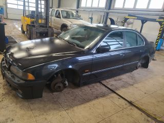 bontott BMW 5 E39 Csomagtérajtó (Üres lemez)