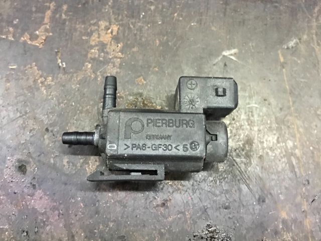 bontott BMW 5 E39 EGR / AGR Szelep