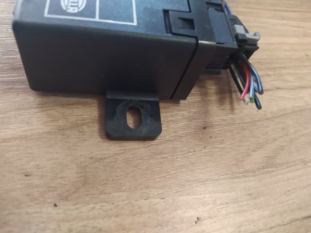 bontott BMW 5 E39 Elektronika (Magában)