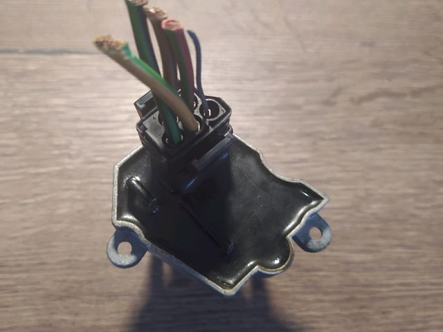 bontott BMW 5 E39 Előtét Ellenállás Fűtőmotor