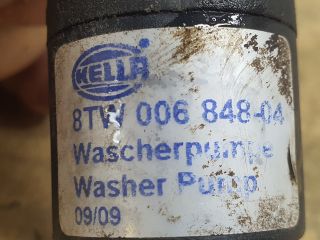 bontott BMW 5 E39 Első Ablakmosó Szivattyú