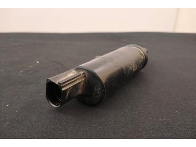 bontott BMW 5 E39 Első Ablakmosó Szivattyú