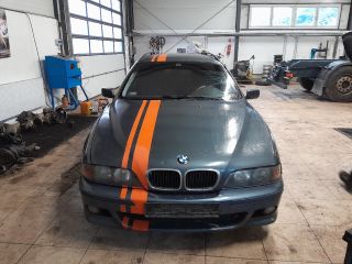bontott BMW 5 E39 Első Ablakmosó Szivattyú
