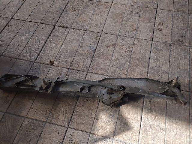 bontott BMW 5 E39 Első Ablaktörlő Szerkezet Motorral