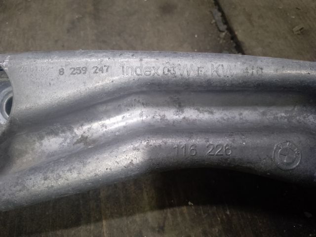 bontott BMW 5 E39 Első Ablaktörlő Szerkezet Motorral