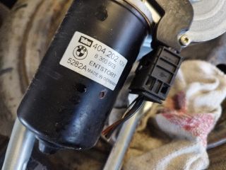 bontott BMW 5 E39 Első Ablaktörlő Szerkezet Motorral