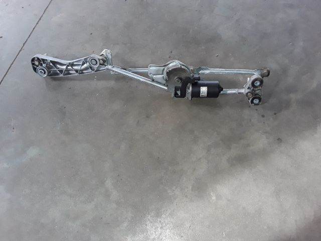 bontott BMW 5 E39 Első Ablaktörlő Szerkezet Motorral