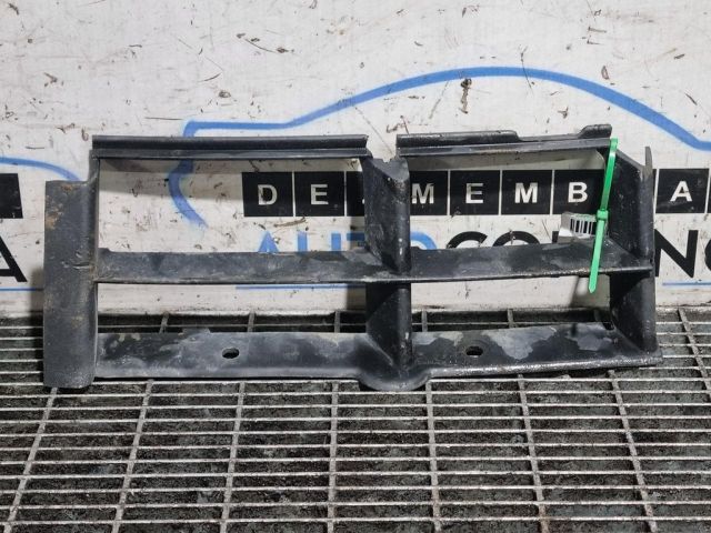 bontott BMW 5 E39 Első Lökhárító Díszléc