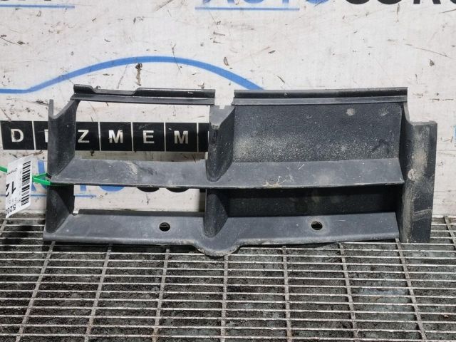 bontott BMW 5 E39 Első Lökhárító Díszléc