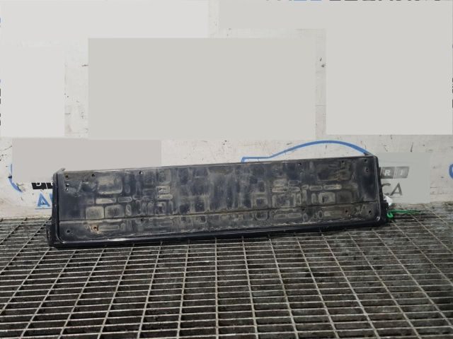 bontott BMW 5 E39 Első Lökhárító Díszléc