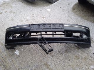 bontott BMW 5 E39 Első Lökhárító (Részeivel)