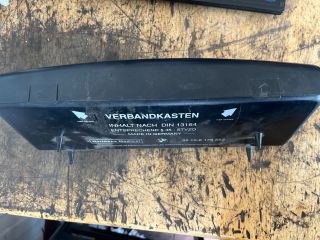 bontott BMW 5 E39 Első Tároló Rekesz