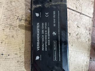 bontott BMW 5 E39 Első Tároló Rekesz