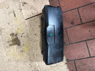 bontott BMW 5 E39 Első Tároló Rekesz