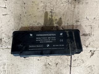 bontott BMW 5 E39 Első Tároló Rekesz