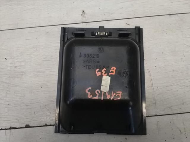 bontott BMW 5 E39 Első Tároló Rekesz