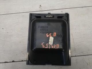 bontott BMW 5 E39 Első Tároló Rekesz