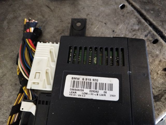 bontott BMW 5 E39 Fényszóró Elektronika