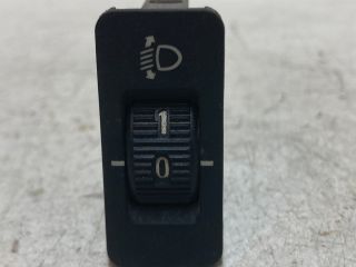 bontott BMW 5 E39 Fényszórómagasság Állító Kapcsoló