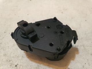 bontott BMW 5 E39 Fűtés Állító Motor