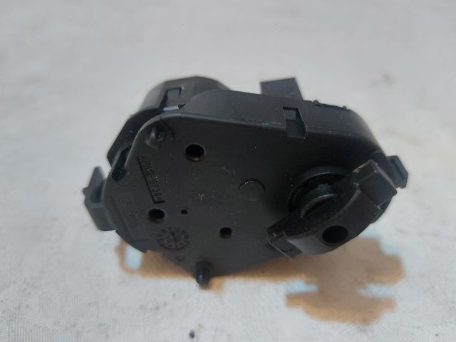 bontott BMW 5 E39 Fűtés Állító Motor