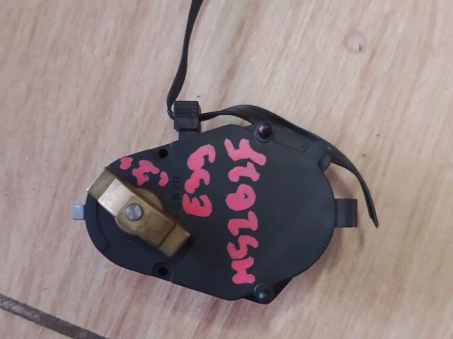 bontott BMW 5 E39 Fűtés Állító Motor