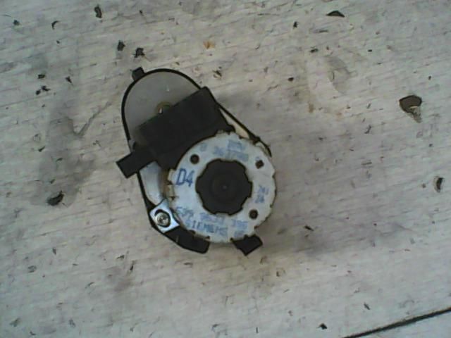 bontott BMW 5 E39 Fűtés Állító Motor