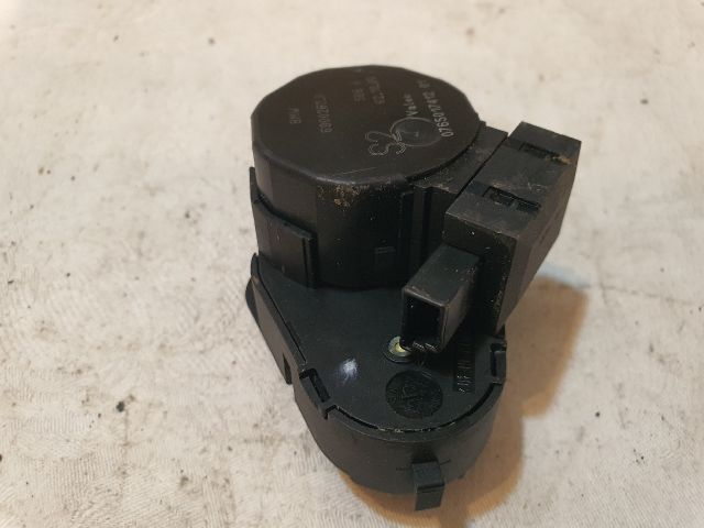 bontott BMW 5 E39 Fűtés Állító Motor