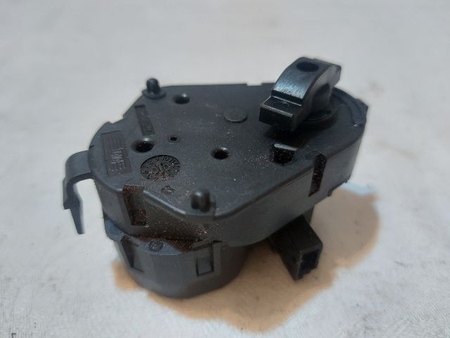 bontott BMW 5 E39 Fűtés Állító Motor