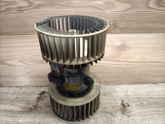 bontott BMW 5 E39 Fűtőmotor (Klímás)