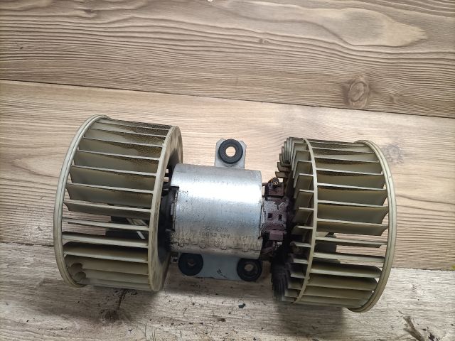 bontott BMW 5 E39 Fűtőmotor (Klímás)