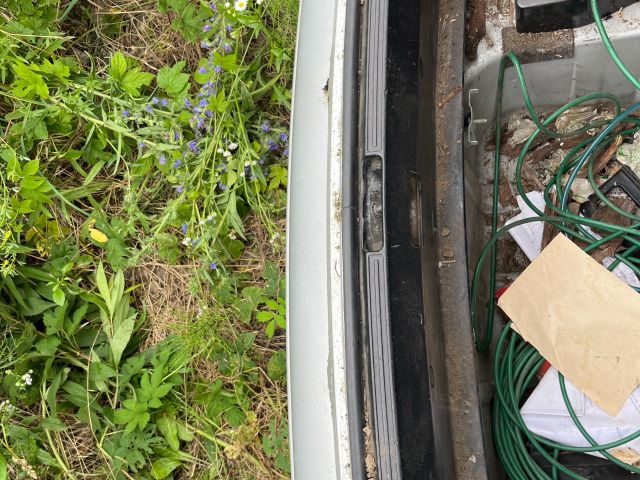 bontott BMW 5 E39 Hátfal