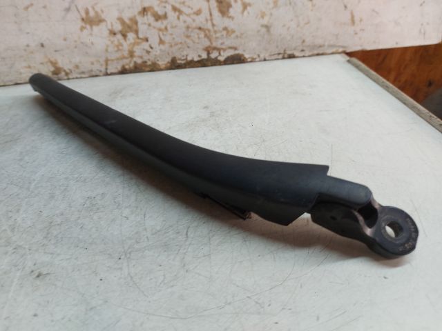 bontott BMW 5 E39 Hátsó Ablaktörlő Kar