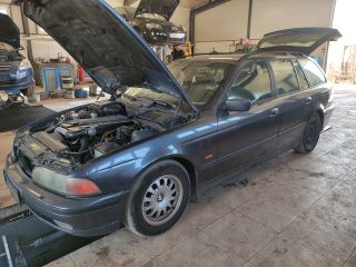 bontott BMW 5 E39 Hátsó Ablaktörlő Motor