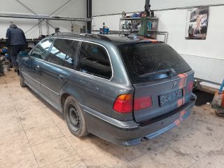bontott BMW 5 E39 Hátsó Embléma
