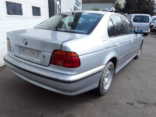 bontott BMW 5 E39 Hátsó Lökhárító Merevítő (Fém)