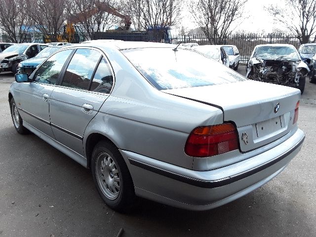 bontott BMW 5 E39 Hátsó Lökhárító Merevítő (Fém)