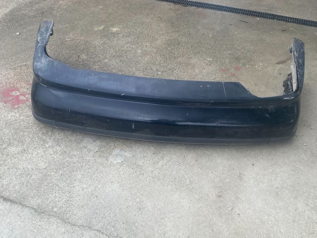 bontott BMW 5 E39 Hátsó Lökhárító (Részeivel)