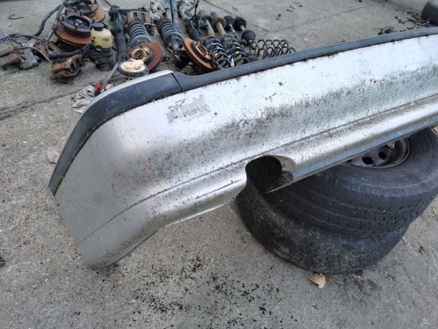 bontott BMW 5 E39 Hátsó Lökhárító (Részeivel)