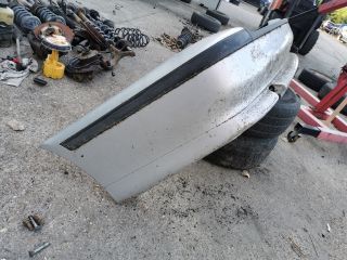 bontott BMW 5 E39 Hátsó Lökhárító (Részeivel)